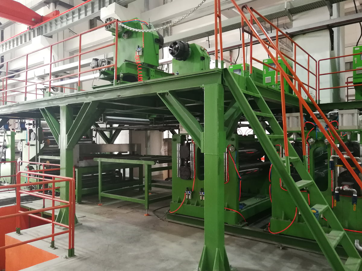 Línea compuesta de doble metal