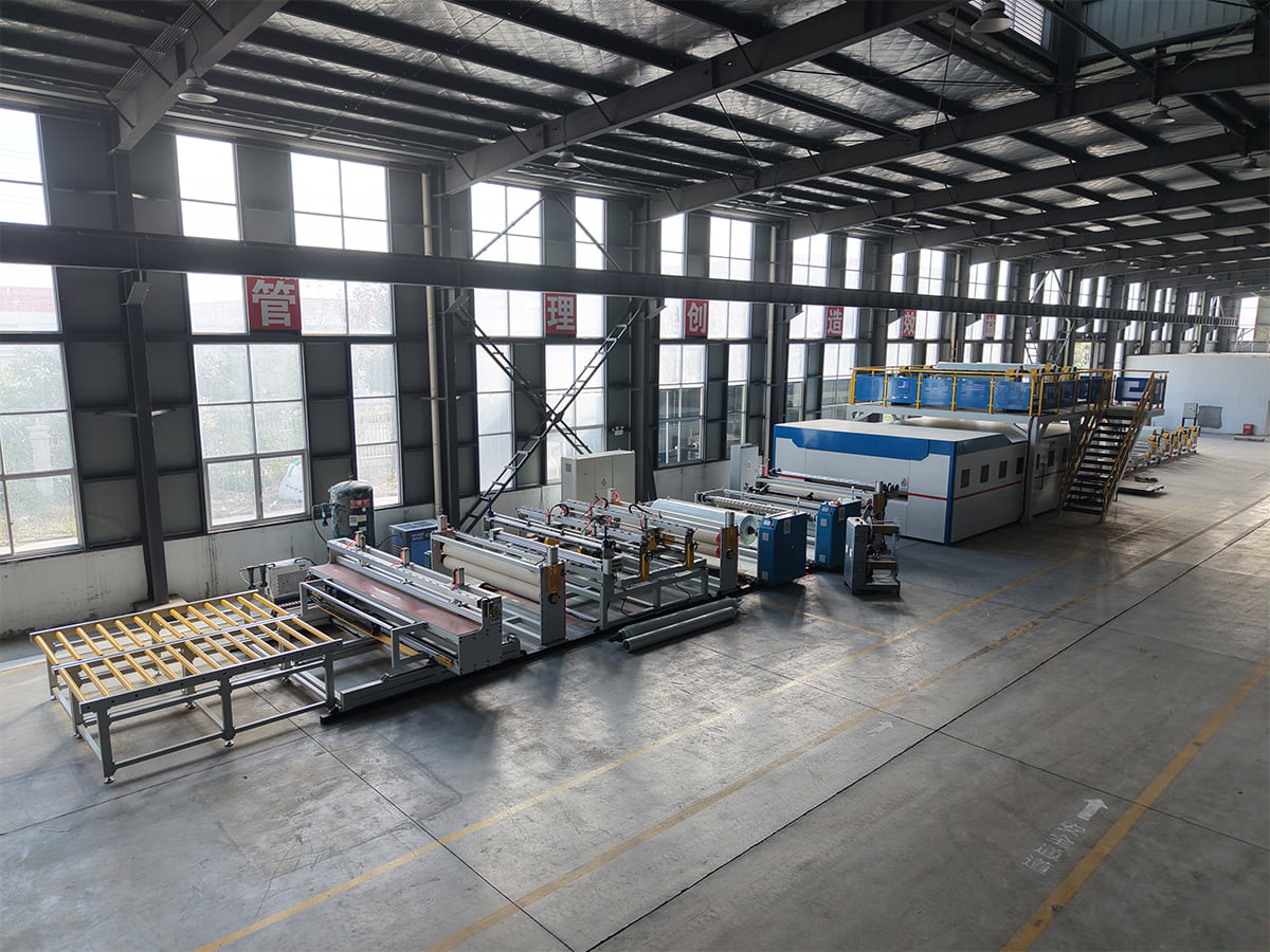 Línea compuesta PET/PP CFRT