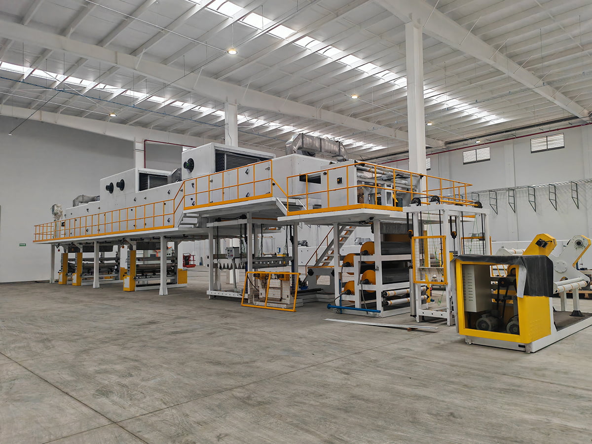 Línea de revestimiento/estampado de cuero de PVC/PU